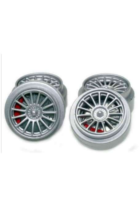 Juego llantas plástico + tapacubos Avant Slot AV20701  16,5x9 (x2) y 16,5x10 (x2)  Completo y versátil