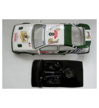 Mustang M-L0054R Lexan rally Ford Sierra - Detalle y ligereza para slot