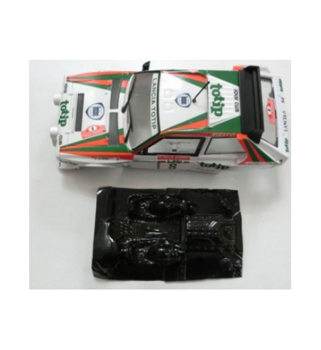 Mustang M-L0004R Lexan rally Lancia S4 Superslot - Ligereza y detalle para slot