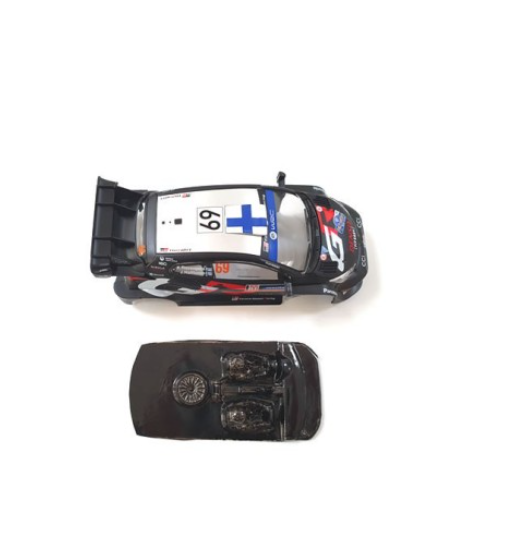 Mustang M-L0070R Lexan rally Toyota Yaris SCX - Ligereza y detalle slot
