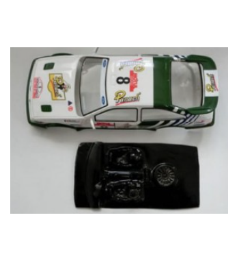 Mustang M-L0054R Lexan rally Ford Sierra - Detalle y ligereza para slot