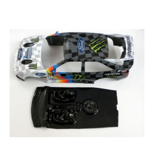Mustang M-L0052R Lexan rally Ford Escort RS - Ligereza y detalle para slot