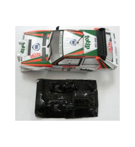 Mustang M-L0004R Lexan rally Lancia S4 Superslot - Ligereza y detalle para slot