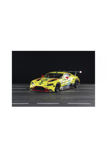 Aston Martin GT3 n95 AM Racing Sideways Slot 1:32